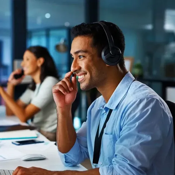 Ilustrasi Customer Support