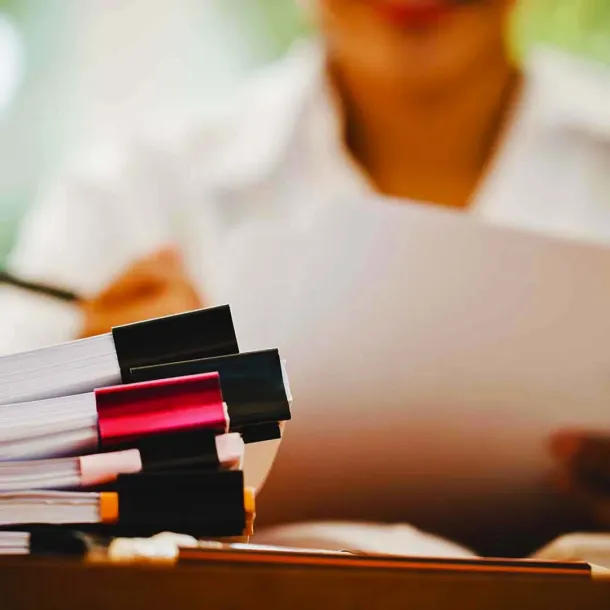 Ilustrasi Membuat Laporan Keuangan Bisnis